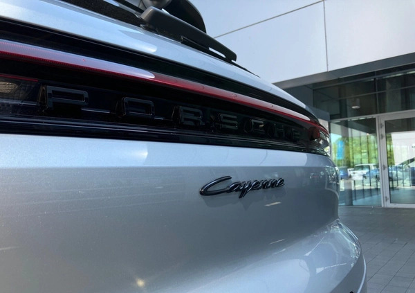 Porsche Cayenne cena 599306 przebieg: 1, rok produkcji 2023 z Kock małe 497